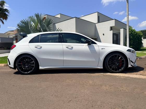 Mercedes-Benz A 35 AMG 2.0 CGI Gasolina Launch Edition 4Matic 7G-DCT