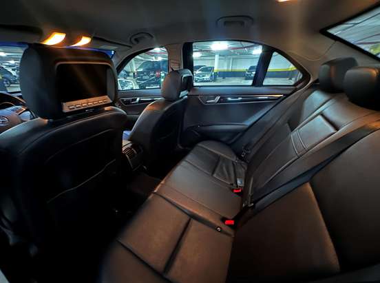 MERCEDES-BENZ-C 180-2012