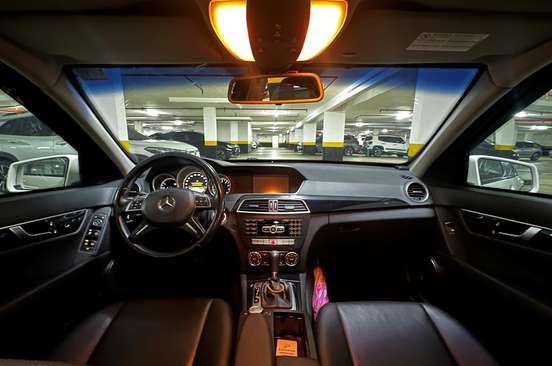 MERCEDES-BENZ-C 180-2012