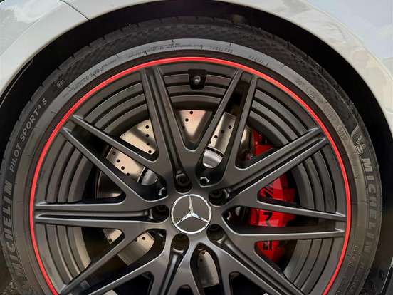MERCEDES-BENZ-C 63 AMG-2.0 TURBO PHEV S E PERFORMANCE F1 EDITION 4MATIC+ SPEEDSHIFT MERCEDES-BENZ-C 63 AMG-2023