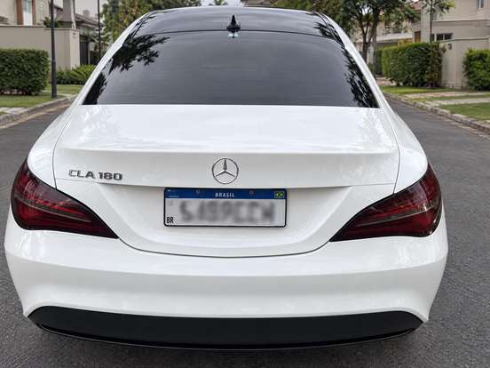 MERCEDES-BENZ-CLA 180-1.6 CGI GASOLINA 7G-DCT MERCEDES-BENZ-CLA 180-2018