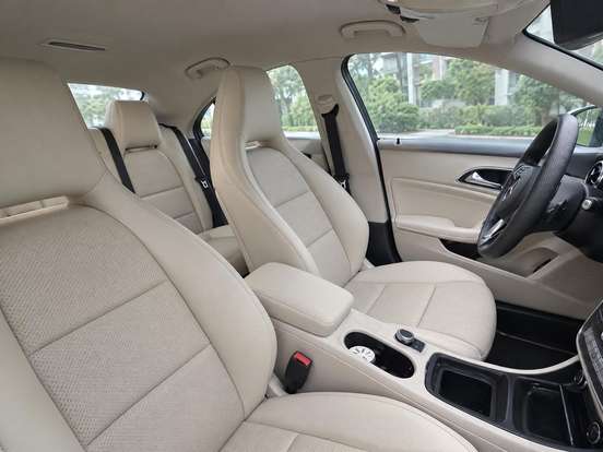 MERCEDES-BENZ-CLA 180-1.6 CGI GASOLINA 7G-DCT MERCEDES-BENZ-CLA 180-2018