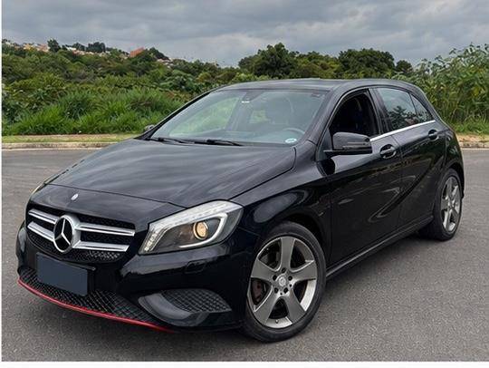 Mercedes-Benz Classe A 1.6 200 Turbo Urban Gasolina 4P Automatizado