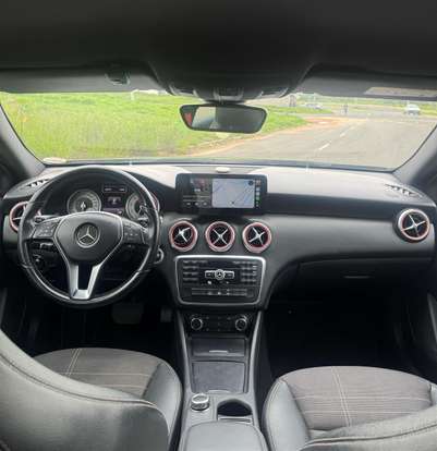 MERCEDES-BENZ-CLASSE A-1.6 200 TURBO URBAN GASOLINA 4P AUTOMATIZADO MERCEDES-BENZ-CLASSE A-2014