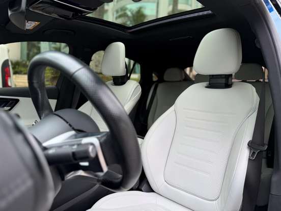 MERCEDES-BENZ-GLC 300-2024
