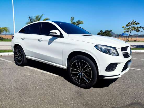 MERCEDES-BENZ-GLE 400-2017