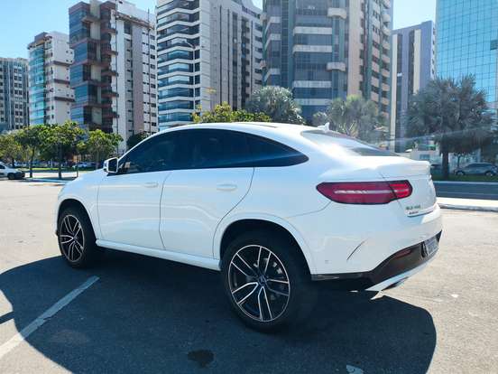 MERCEDES-BENZ-GLE 400-3.0 V6 GASOLINA HIGHWAY COUPÉ 4MATIC 9G-TRONIC MERCEDES-BENZ-GLE 400-2017