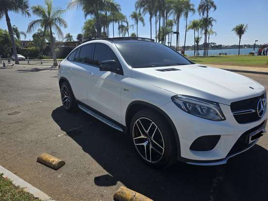 MERCEDES-BENZ-GLE 43 AMG-3.0 V6 GASOLINA COUPÉ 4MATIC 9G-TRONIC MERCEDES-BENZ-GLE 43 AMG-2016