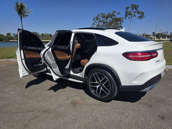 MERCEDES-BENZ-GLE 43 AMG-2016