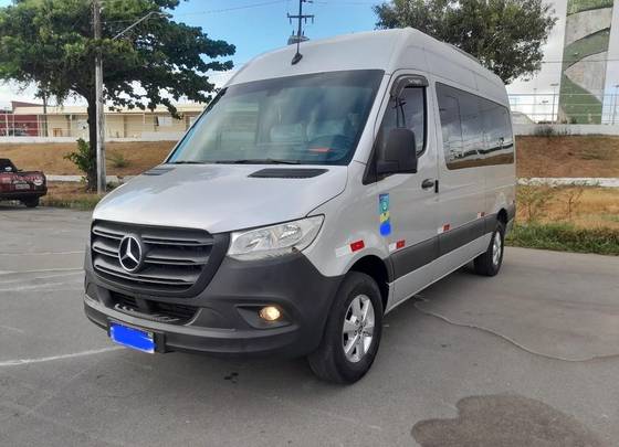 MERCEDES-BENZ SPRINTER 2.2 CDI DIESEL VAN 416 TA LONGO 16L MANUAL