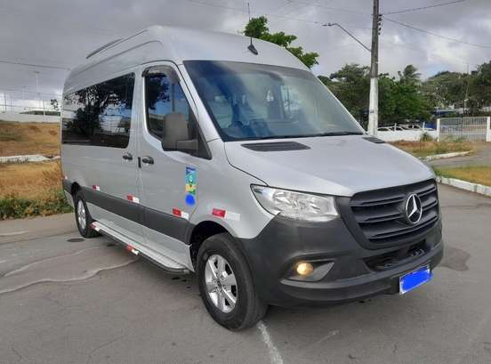 MERCEDES-BENZ-SPRINTER-2021