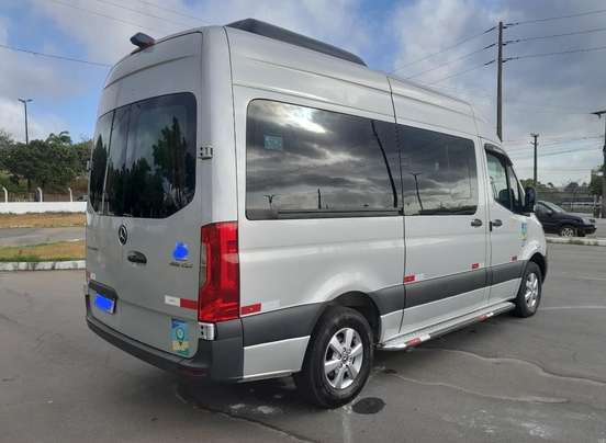 MERCEDES-BENZ-SPRINTER-2021