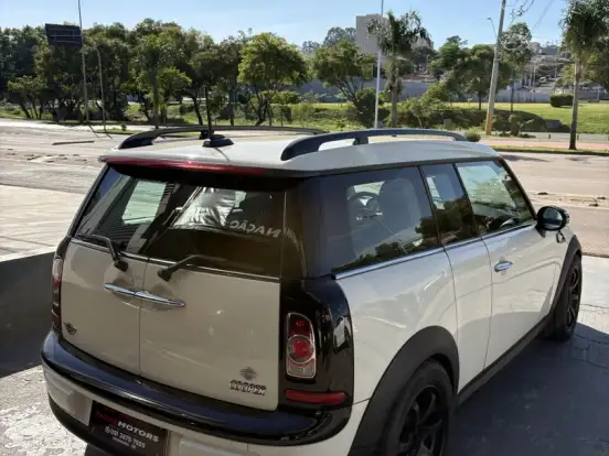 MINI-COOPER-1.6 CLUBMAN 16V GASOLINA 3P AUTOMÁTICO MINI-COOPER-2011