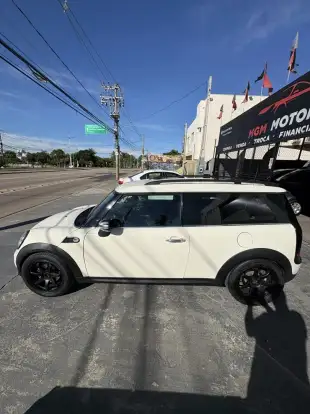 MINI-COOPER-2011