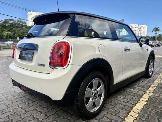 MINI-COOPER-2018