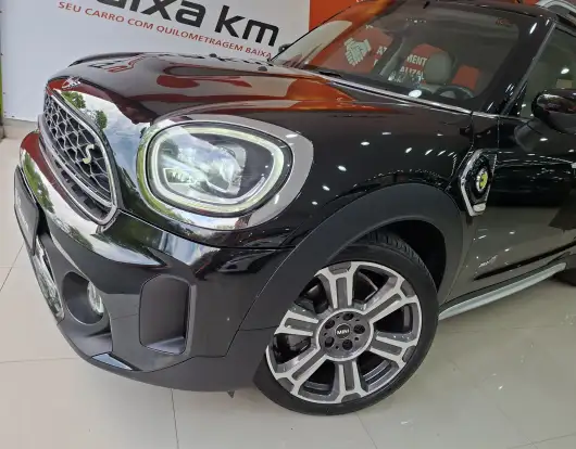 MINI-COUNTRYMAN-2021