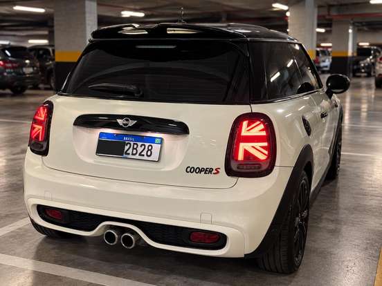 MINI-COOPER-2.0 S EXCLUSIVE 16V TURBO GASOLINA 2P AUTOMÁTICO MINI-COOPER-2014