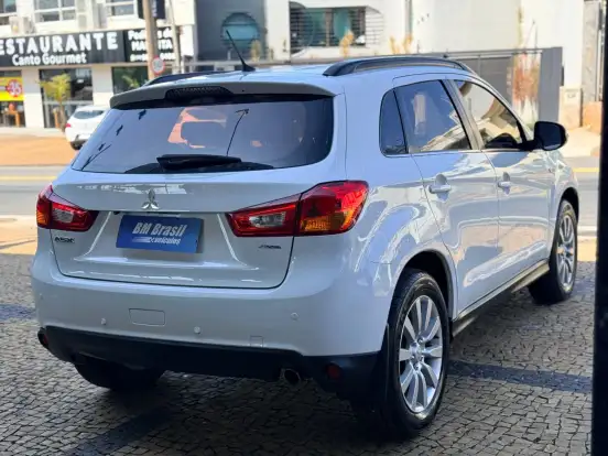 MITSUBISHI-ASX-2015