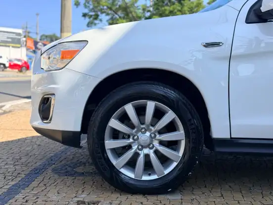 MITSUBISHI-ASX-2.0 4X4 AWD 16V GASOLINA 4P AUTOMÁTICO MITSUBISHI-ASX-2015