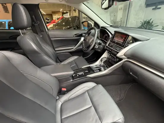 MITSUBISHI-ECLIPSE CROSS-1.5 MIVEC TURBO GASOLINA HPE-S AWD CVT MITSUBISHI-ECLIPSE CROSS-2019
