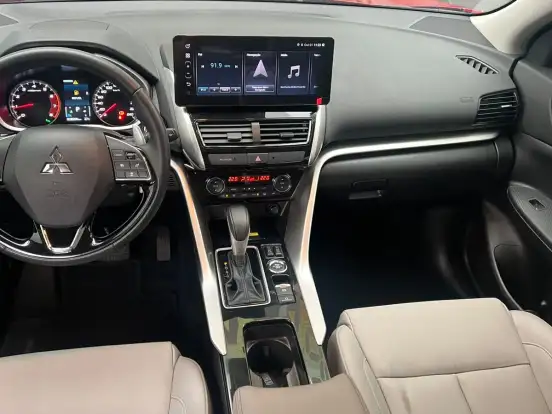 MITSUBISHI-ECLIPSE CROSS-1.5 MIVEC TURBO GASOLINA HPE-S S-AWC CVT MITSUBISHI-ECLIPSE CROSS-2025