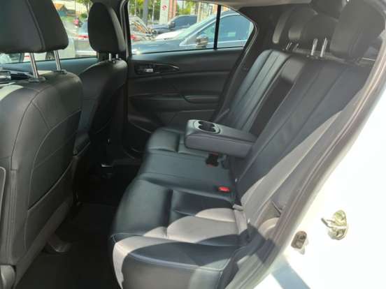 MITSUBISHI-ECLIPSE CROSS-1.5 MIVEC TURBO GASOLINA HPE CVT MITSUBISHI-ECLIPSE CROSS-2024