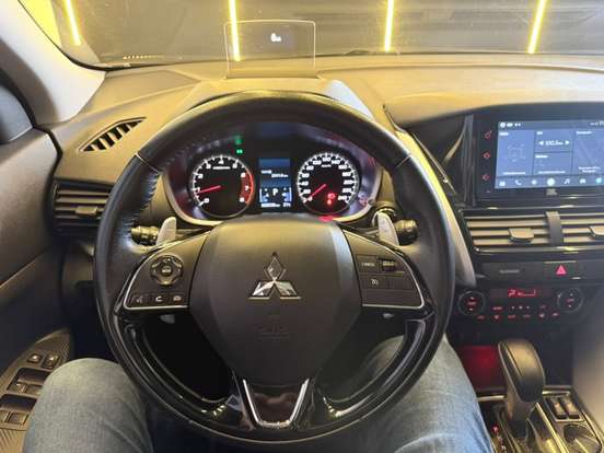 MITSUBISHI-ECLIPSE CROSS-1.5 MIVEC TURBO GASOLINA HPE CVT MITSUBISHI-ECLIPSE CROSS-2022