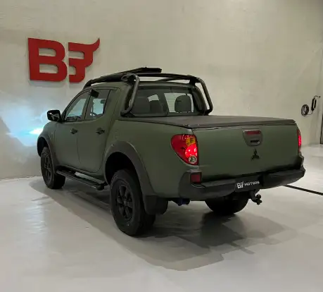 MITSUBISHI-L200 SAVANA-2016