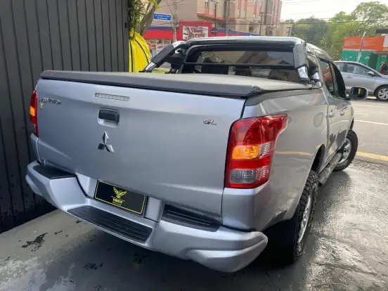 MITSUBISHI-L200 TRITON-2018