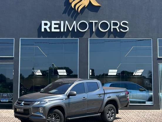 MITSUBISHI-L200 TRITON-2.4 16V TURBO DIESEL SPORT GLS CD 4P 4X4 AUTOMÁTICO MITSUBISHI-L200 TRITON-2024