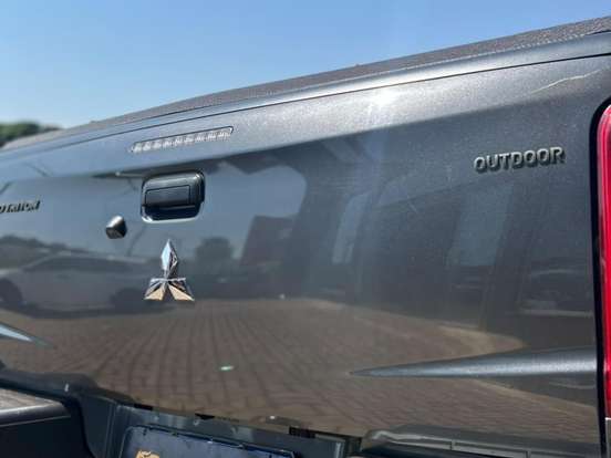 MITSUBISHI-L200 TRITON-2.4 16V TURBO DIESEL SPORT GLS CD 4P 4X4 AUTOMÁTICO MITSUBISHI-L200 TRITON-2024