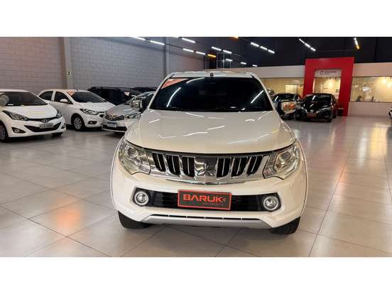 MITSUBISHI-L200 TRITON-2.4 16V TURBO DIESEL SPORT HPE TOP CD 4P 4X4 AUTOMÁTICO MITSUBISHI-L200 TRITON-2017