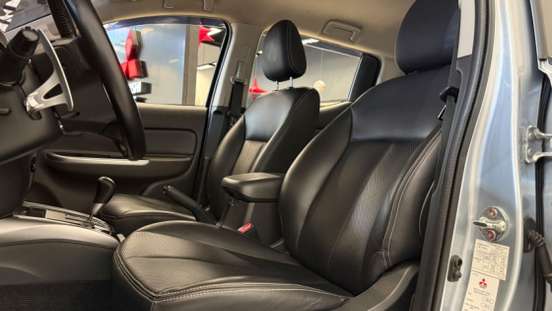 MITSUBISHI-L200 TRITON-2019
