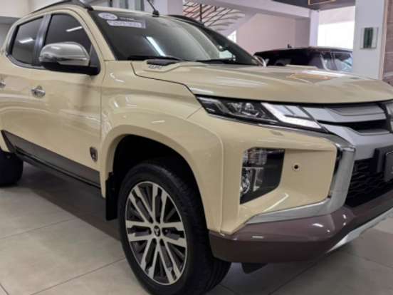 MITSUBISHI-L200 TRITON-2.4 16V TURBO DIESEL SPORT HPE-S TERRA CD 4P 4X4 AUTOMÁTICO MITSUBISHI-L200 TRITON-2024