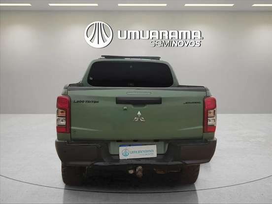 MITSUBISHI-L200 TRITON-2.4 16V TURBO DIESEL SPORT SAVANA CD 4P 4X4 AUTOMÁTICO MITSUBISHI-L200 TRITON-2023