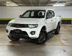 MITSUBISHI L200 TRITON 3.5 HPE 4X4 CD V6 24V FLEX 4P AUTOMÁTICO MITSUBISHI L200 TRITON 3.5 HPE 4X4 CD V6 24V FLEX 4P AUTOMÁTICO