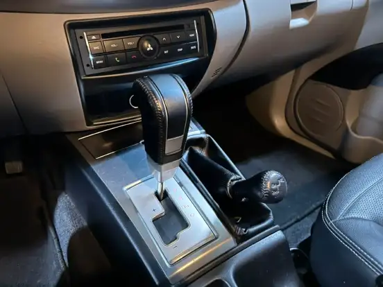 MITSUBISHI-L200 TRITON-2015