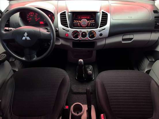 MITSUBISHI-L200 TRITON-2016