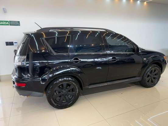 MITSUBISHI-OUTLANDER-3.0 4X4 V6 24V GASOLINA 4P AUTOMÁTICO MITSUBISHI-OUTLANDER-2009
