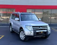 MITSUBISHI PAJERO FULL 3.8 HPE 4X4 V6 24V GASOLINA 4P AUTOMÁTICO MITSUBISHI PAJERO FULL 3.8 HPE 4X4 V6 24V GASOLINA 4P AUTOMÁTICO