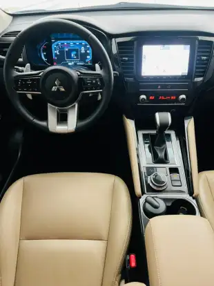 MITSUBISHI-PAJERO SPORT-2024