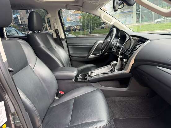 MITSUBISHI-PAJERO SPORT-2.4 16V MIVEC TURBO DIESEL HPE AWD AUTOMÁTICO MITSUBISHI-PAJERO SPORT-2022