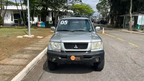 MITSUBISHI PAJERO TR4 2.0 4X4 16V 131CV GASOLINA 4P MANUAL