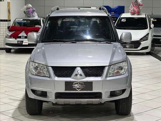 MITSUBISHI-PAJERO TR4-2012