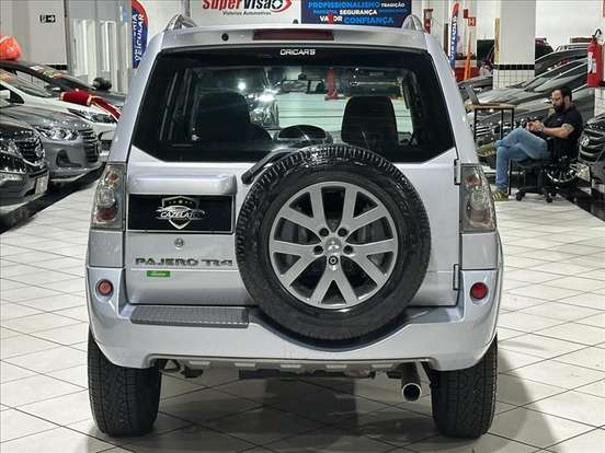 MITSUBISHI-PAJERO TR4-2.0 4X2 16V 140CV FLEX 4P AUTOMÁTICO MITSUBISHI-PAJERO TR4-2012