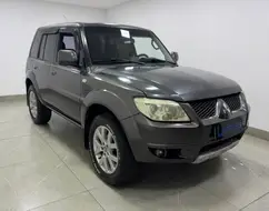 MITSUBISHI PAJERO TR4 2.0 4X4 16V 140CV FLEX 4P AUTOMÁTICO MITSUBISHI PAJERO TR4 2.0 4X4 16V 140CV FLEX 4P AUTOMÁTICO