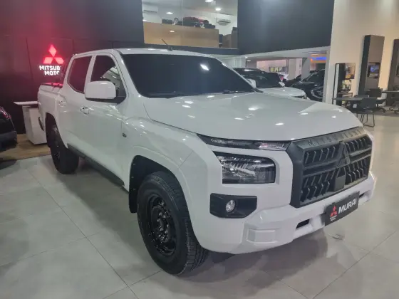 MITSUBISHI TRITON 2.4 BITURBO DIESEL CD GL MANUAL