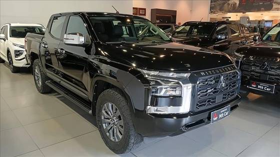 MITSUBISHI TRITON 2.4 BITURBO DIESEL CD HPE 4X4 AUTOMÁTICO