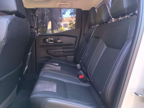 MITSUBISHI-TRITON-2.4 BITURBO DIESEL CD HPE-S 4X4 AUTOMÁTICO MITSUBISHI-TRITON-2025