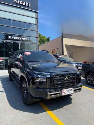 MITSUBISHI-TRITON-2025